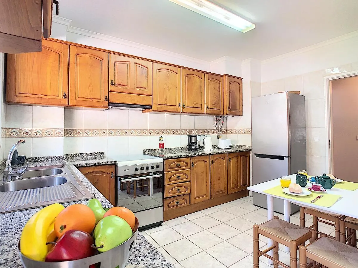 Sea N' Sun Apartment By Lovelystay ريبيرا برافا