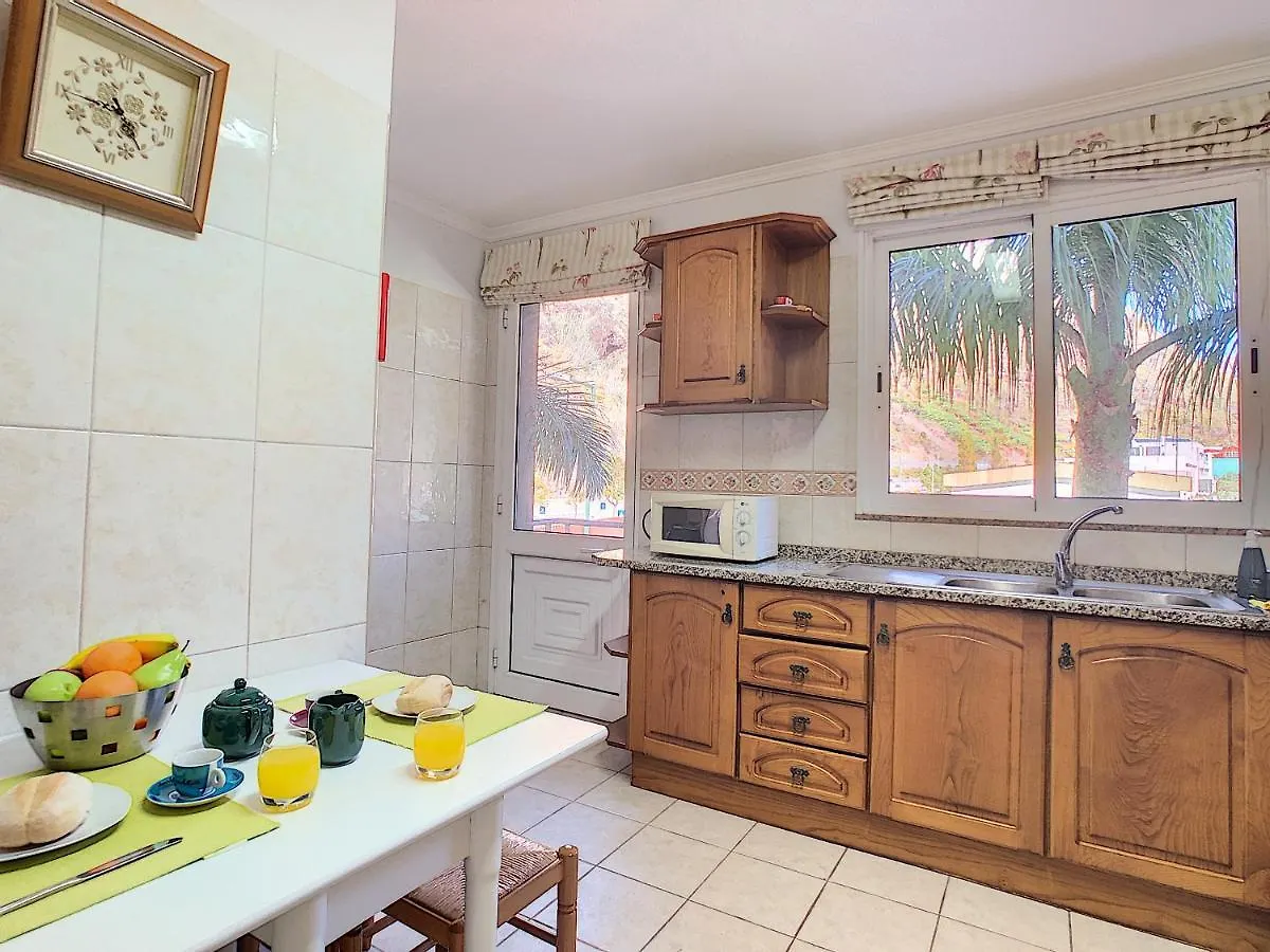 Sea N' Sun Apartment By Lovelystay ريبيرا برافا البرتغال